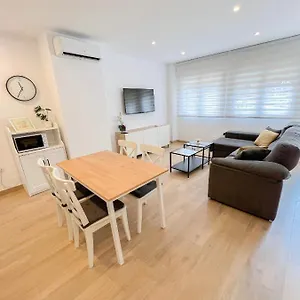 lovely-flat-torremolinos-center-2-bedrooms.es-andalucia.com/