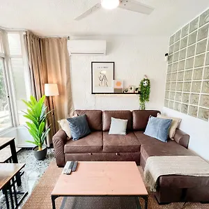 Apartamento Cozy And Bright Flat With Pool, Torremolinos